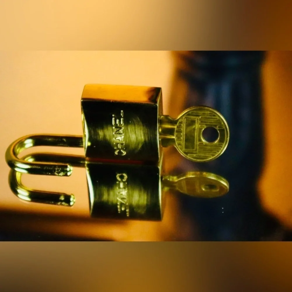 “Host Pick” CHANEL VTG Authentic Padlock & Key Set Rare